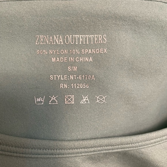 ZENANA outfitters tank top. Women’s size S/M NWT, stretchy. Good for layering. - Picture 3 of 4